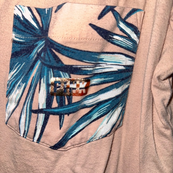 VS PINK Sequin tee - Picture 3 of 6